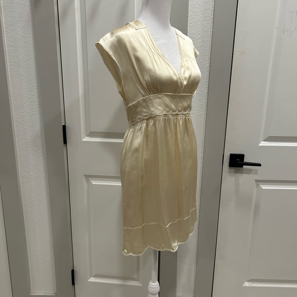 See By Chloe Champaign White Silk Dress 38 / 2 - Picture 2 of 13